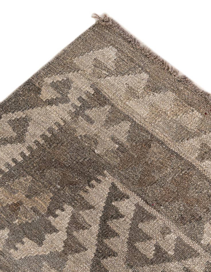 Detail image of 5' 10 x 8' 3  Hand Woven Kilim Maymana Wool Rug