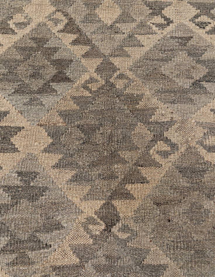 Detail image of 6' 4 x 9' 8  Hand Woven Kilim Maymana Wool Rug