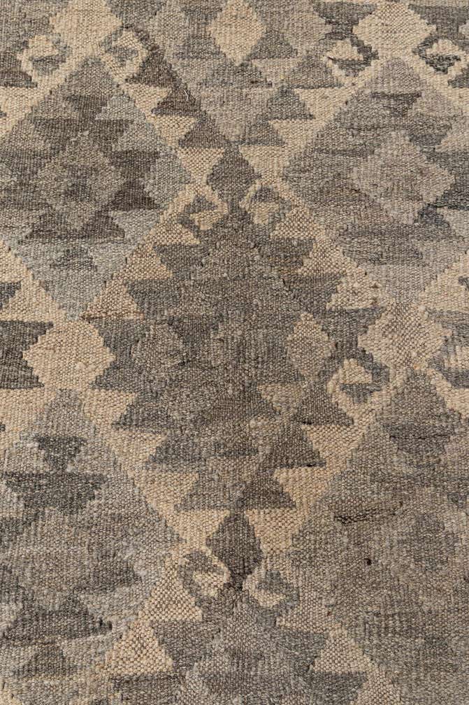 6' 4 x 9' 8 Hand Woven Kilim Maymana Wool Rug