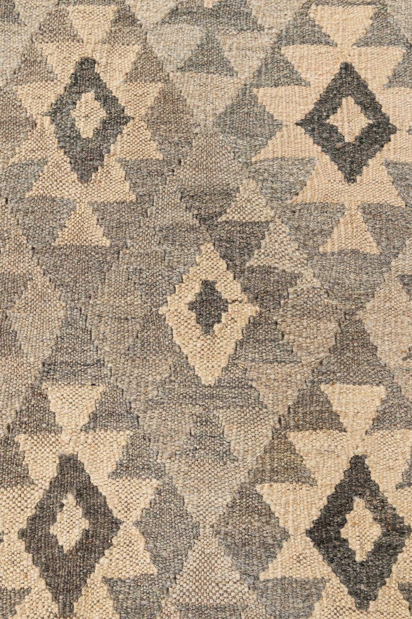 6' 10 x 9' 3 Hand Woven Kilim Maymana Wool Rug