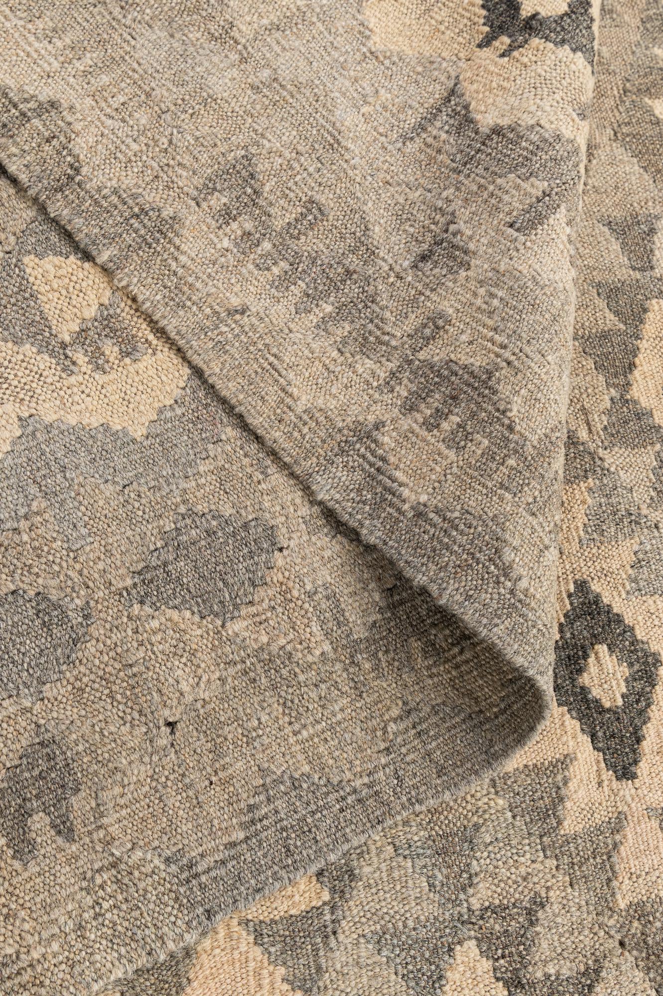 6' 10 x 9' 3 Hand Woven Kilim Maymana Wool Rug