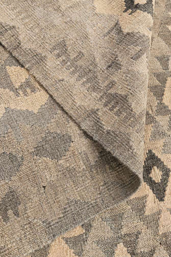 6' 10 x 9' 3 Hand Woven Kilim Maymana Wool Rug