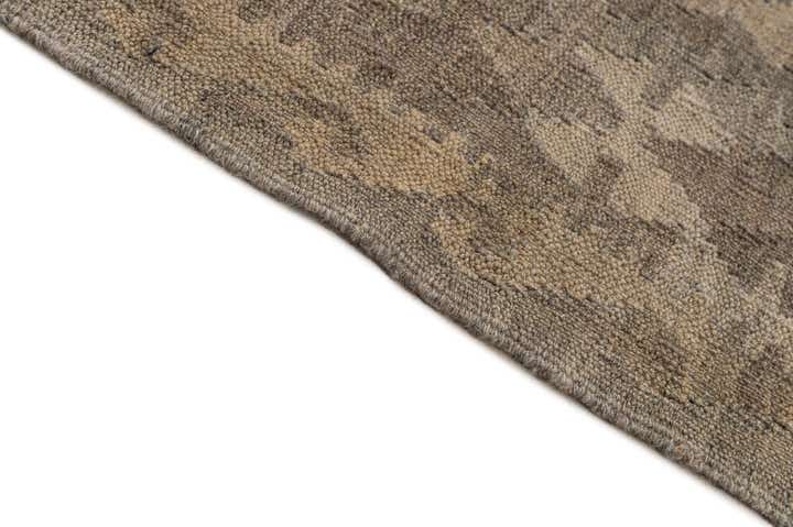 6' 8 x 9' 4 Hand Woven Kilim Maymana Wool Rug