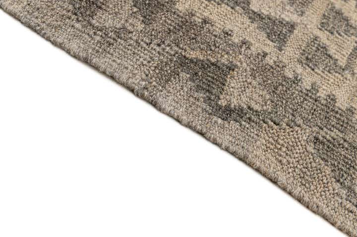 6' 9 x 9' 7 Hand Woven Kilim Maymana Wool Rug