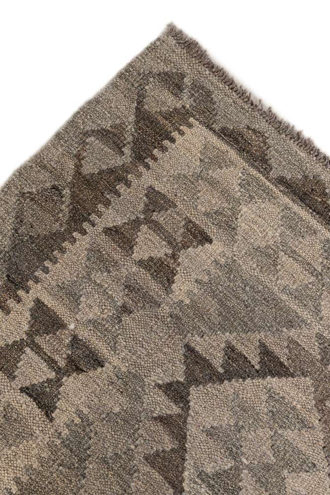 6' 9 x 9' 7 Hand Woven Kilim Maymana Wool Rug