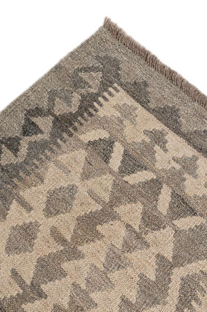 6' 9 x 9' 9 Hand Woven Kilim Maymana Wool Rug