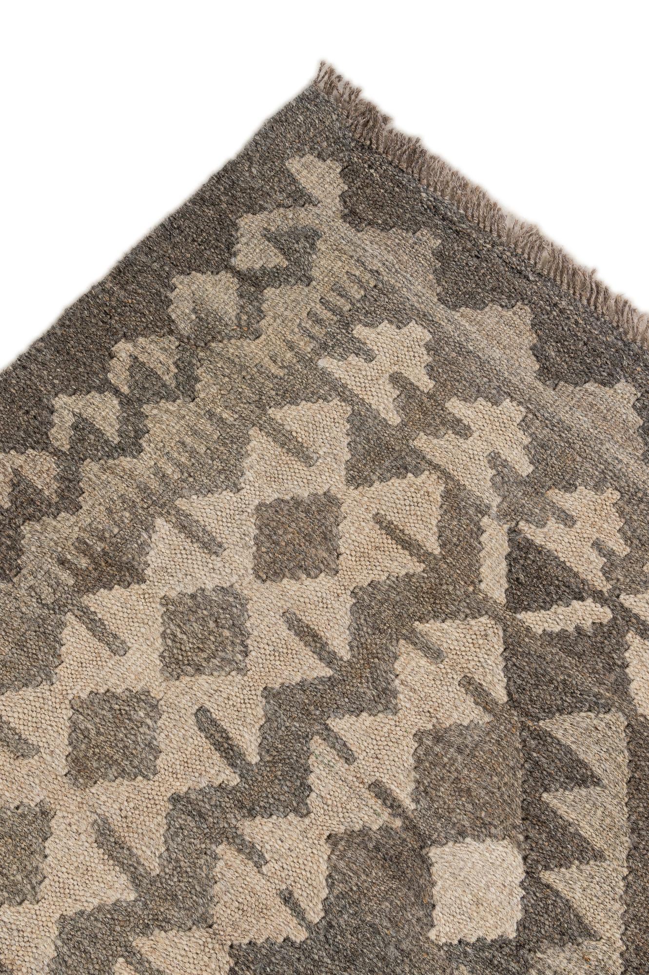 6' 9 x 9' 6 Hand Knotted Kilim Maymana Wool Rug