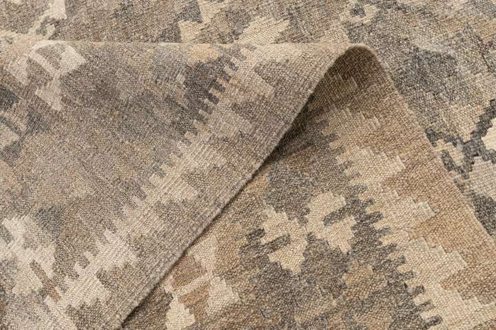 6' 8 x 9' 7 Hand Woven Kilim Maymana Wool Rug