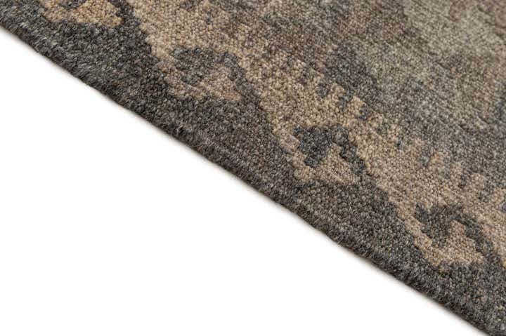 6' 8 x 9' 8 Hand Woven Kilim Maymana Wool Rug