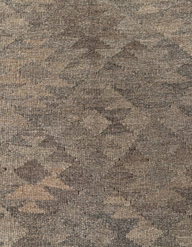 Detail image of 6' 8 x 9' 8  Hand Woven Kilim Maymana Wool Rug