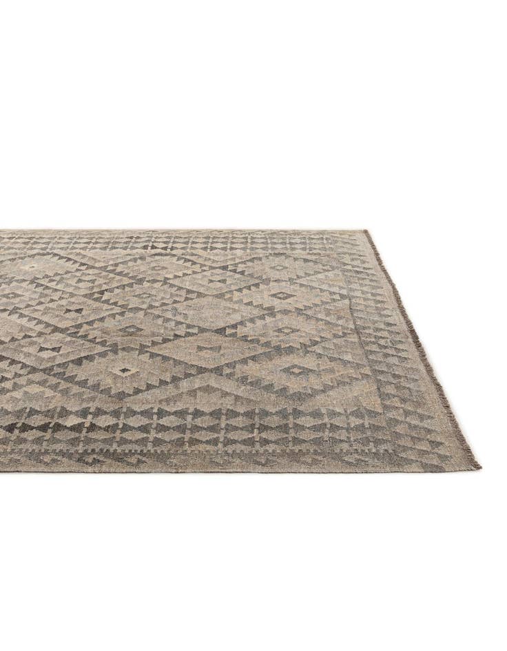 Detail image of 6' 8 x 9' 7 Hand Woven Kilim Maymana Wool Rug