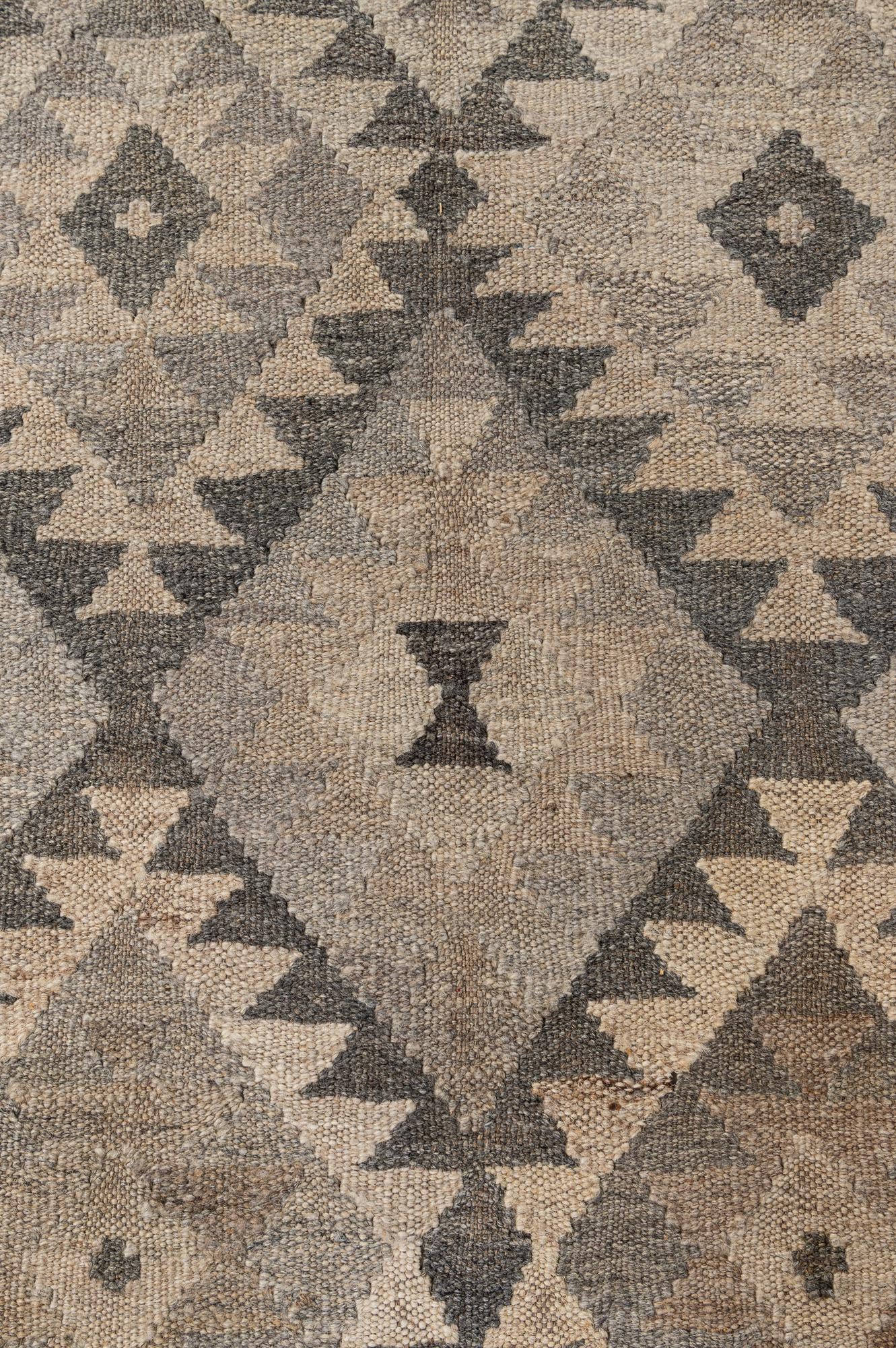 6' 8 x 9' 7 Hand Woven Kilim Maymana Wool Rug