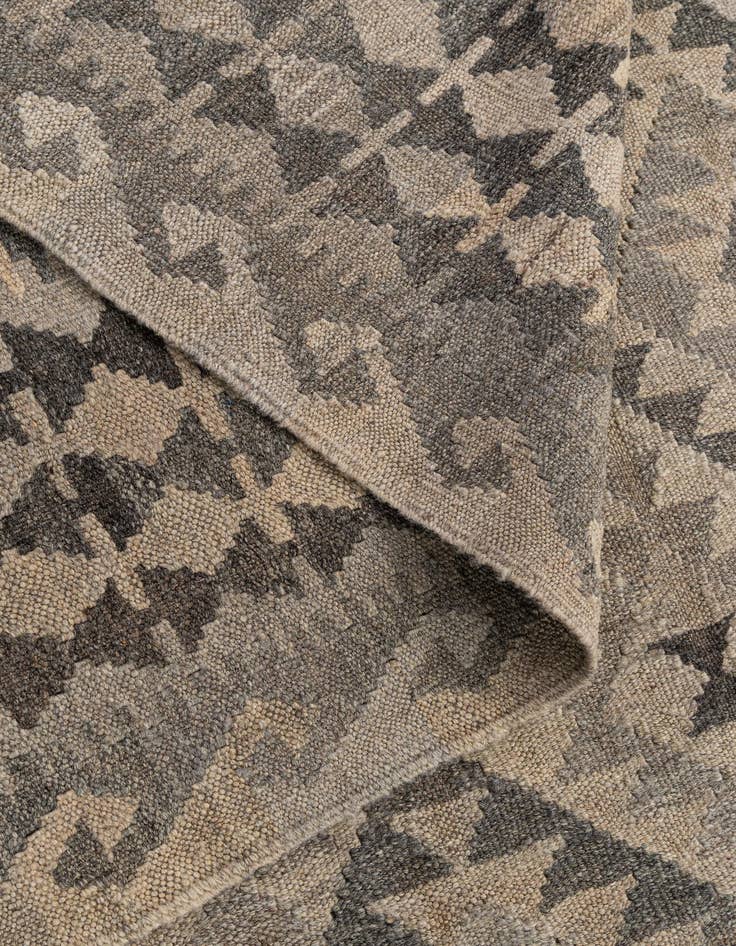 Detail image of 6' 8 x 9' 7  Hand Woven Kilim Maymana Wool Rug