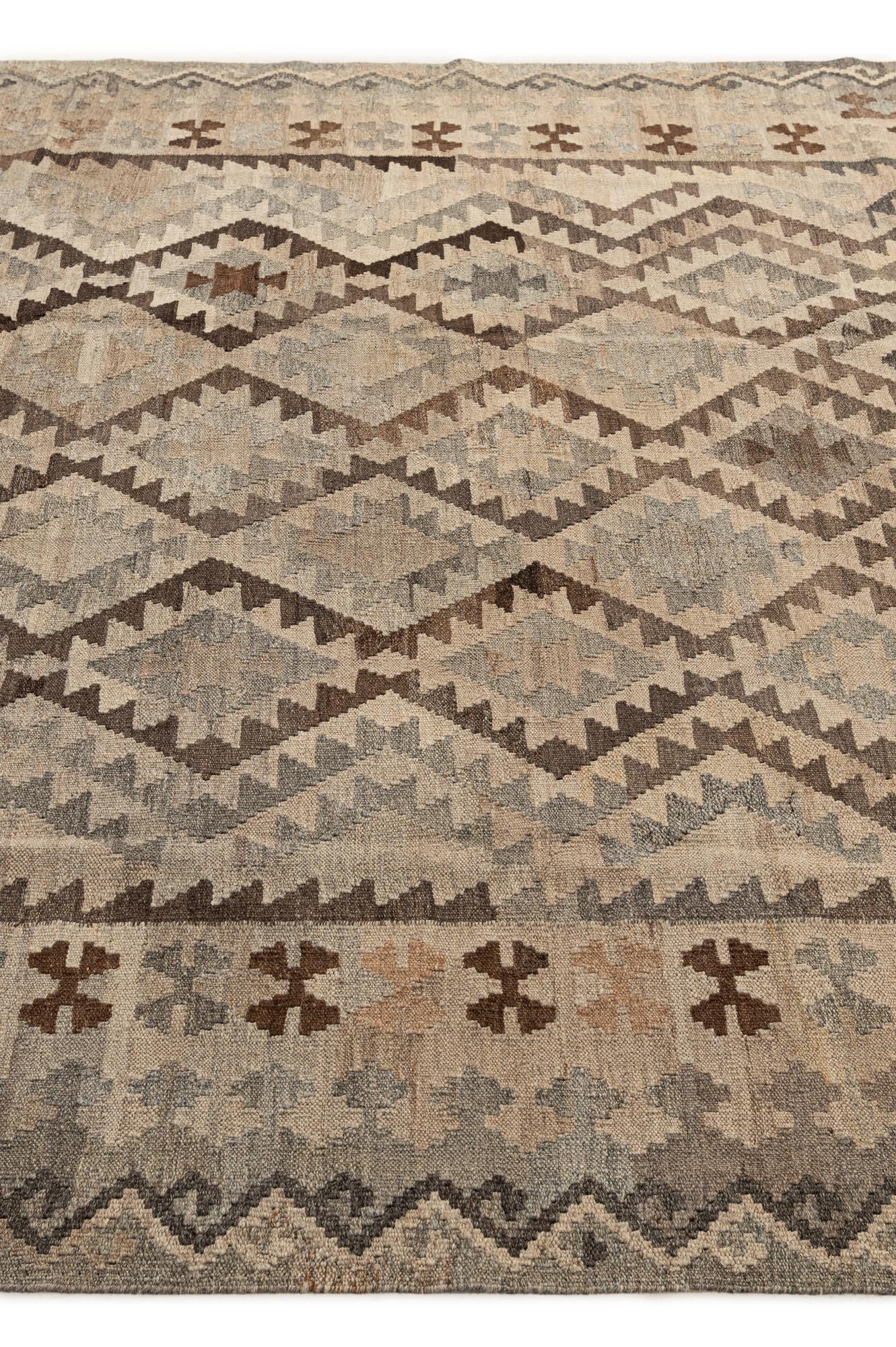 6' 9 x 9' 7 Hand Woven Kilim Maymana Wool Rug