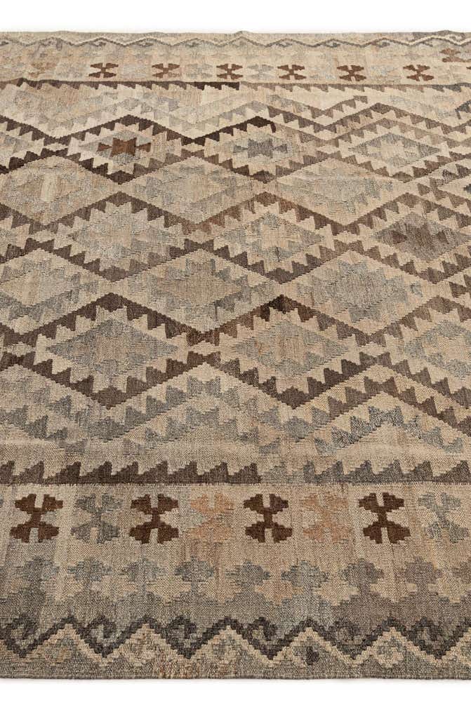 6' 9 x 9' 7 Hand Woven Kilim Maymana Wool Rug