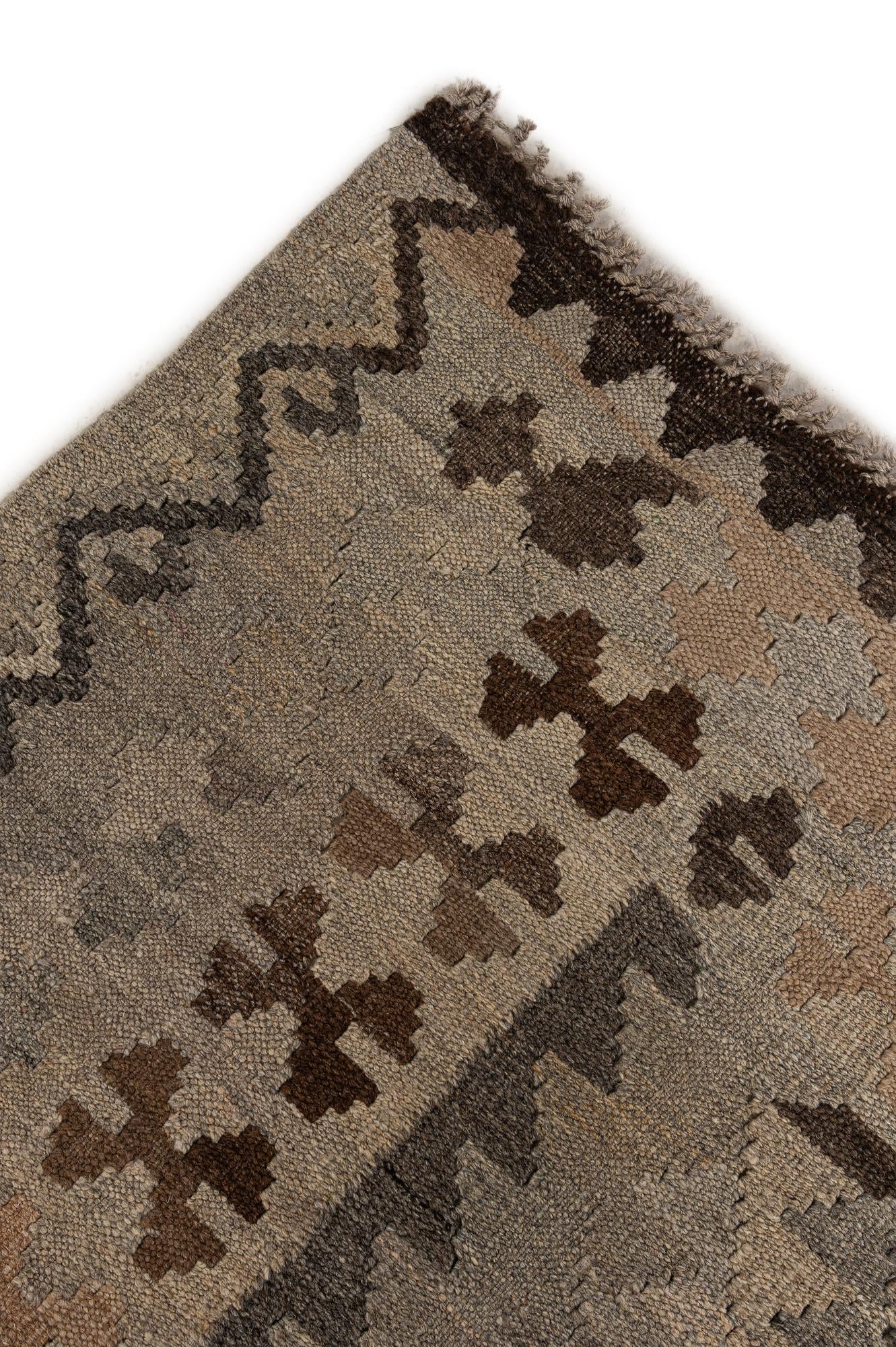 6' 9 x 9' 7 Hand Woven Kilim Maymana Wool Rug