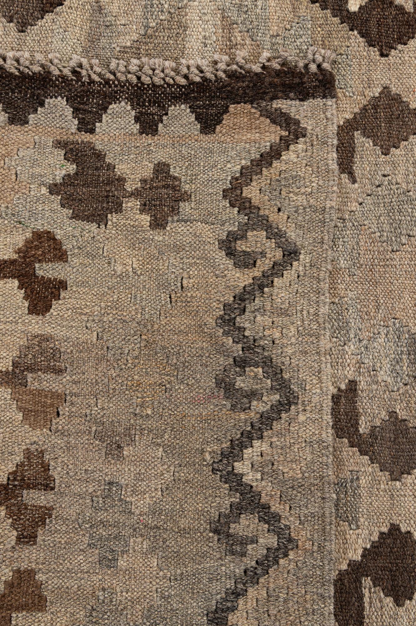 6' 9 x 9' 7 Hand Woven Kilim Maymana Wool Rug