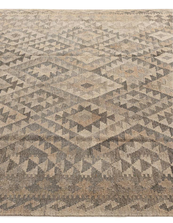 Detail image of 6' 6 x 9' 5 Hand Woven Kilim Maymana Wool Rug