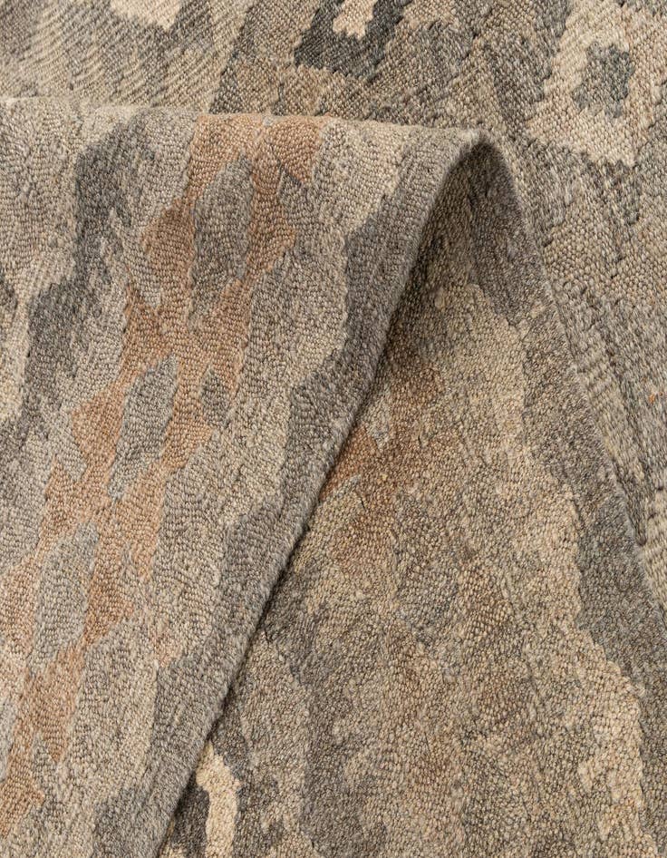 Detail image of 6' 8 x 9' 7  Hand Woven Kilim Maymana Wool Rug