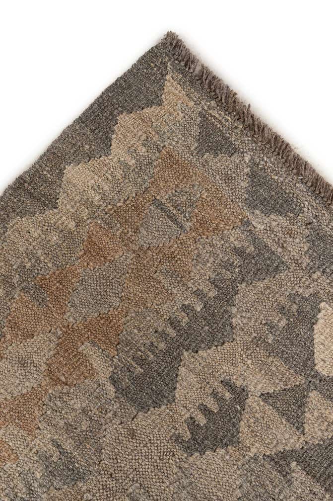 6' 8 x 9' 7 Hand Woven Kilim Maymana Wool Rug