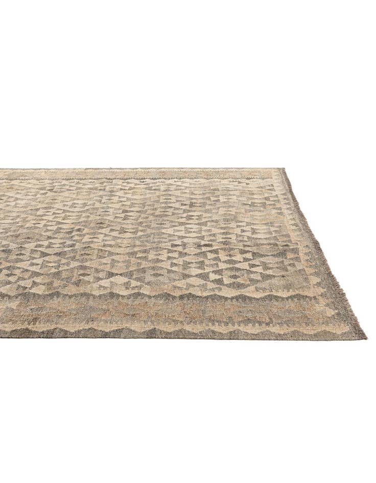 Detail image of 6' 7 x 9' 8  Hand Woven Kilim Maymana Wool Rug
