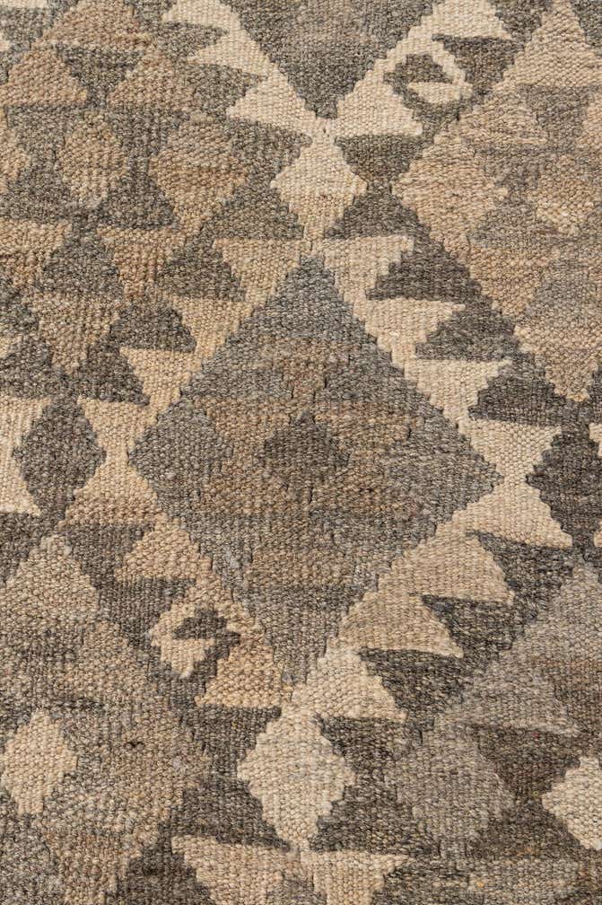 6' 8 x 9' 9 Hand Woven Kilim Maymana Wool Rug