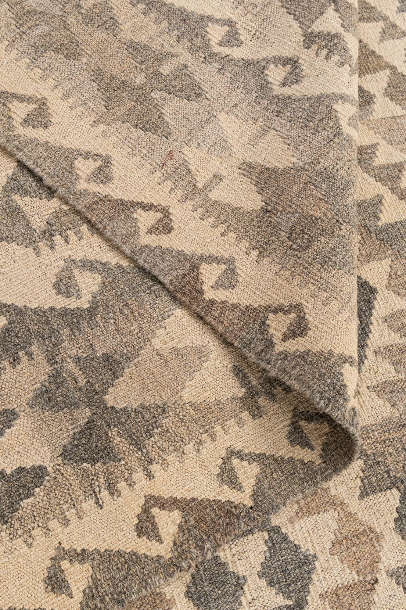 6' 9 x 9' 9 Hand Woven Kilim Maymana Wool Rug