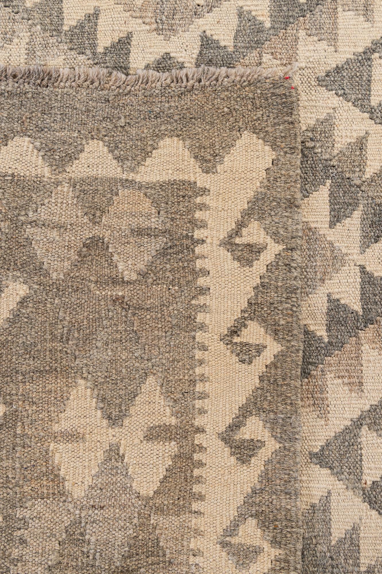 6' 9 x 9' 9 Hand Woven Kilim Maymana Wool Rug