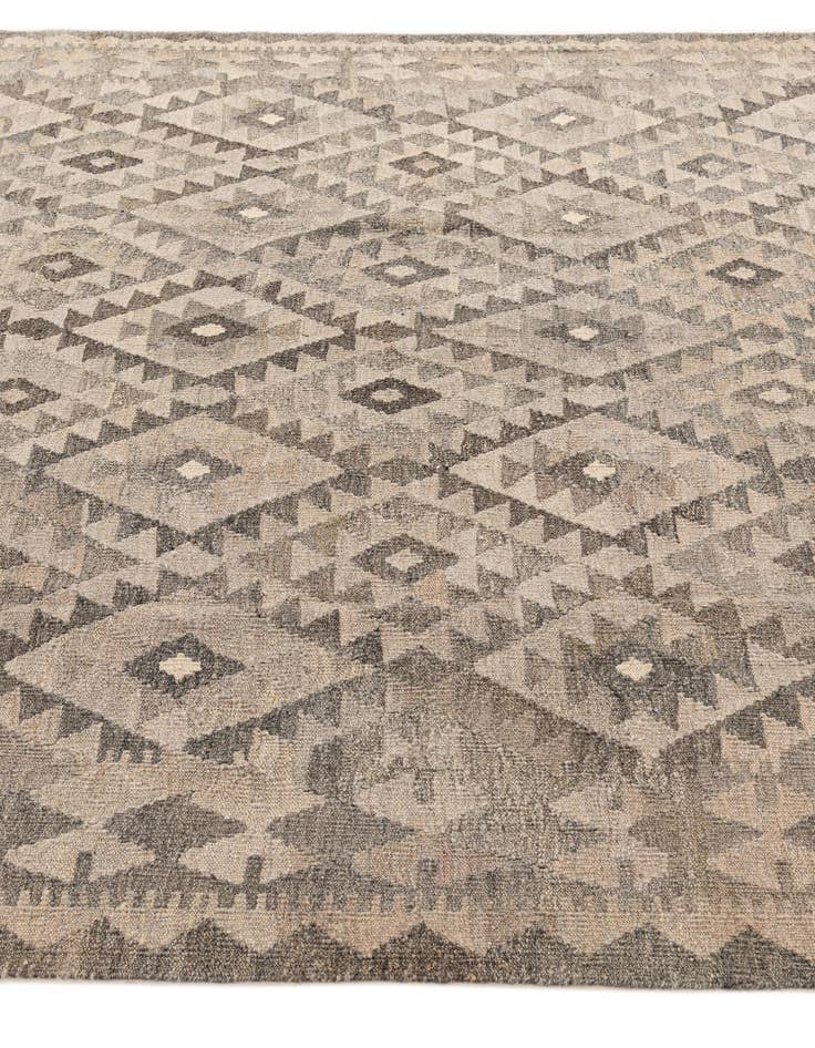 Detail image of 6' 10 x 9' 8  Hand Woven Kilim Maymana Wool Rug