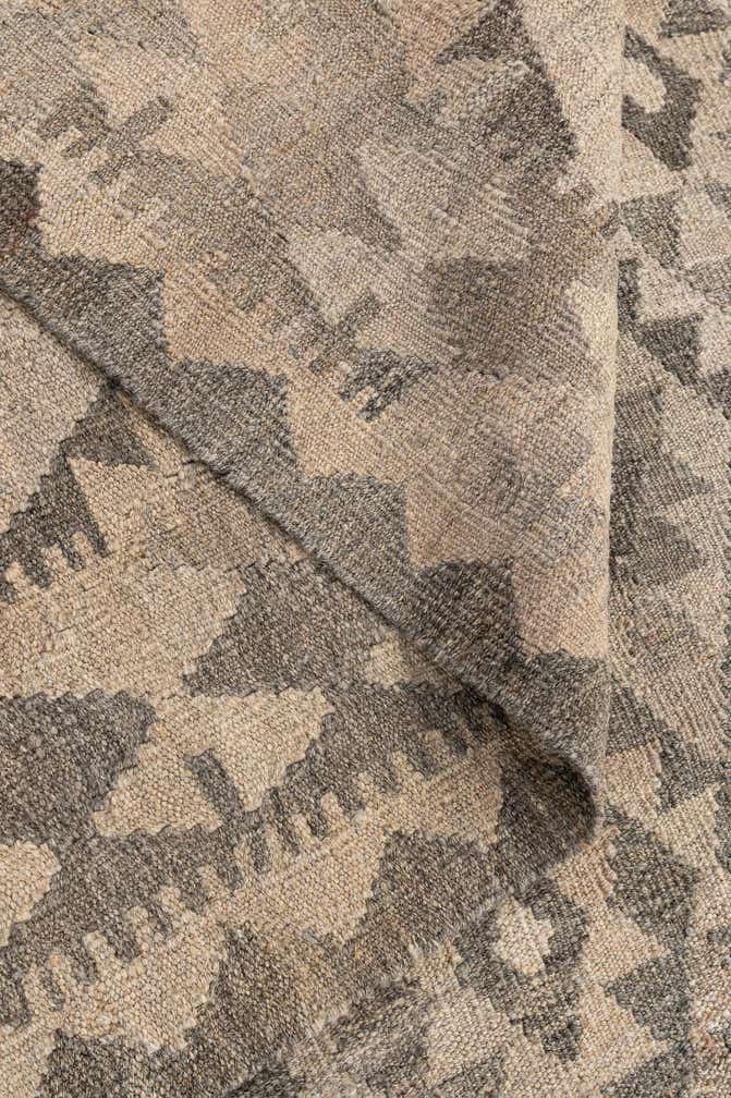 6' 10 x 9' 8 Hand Woven Kilim Maymana Wool Rug