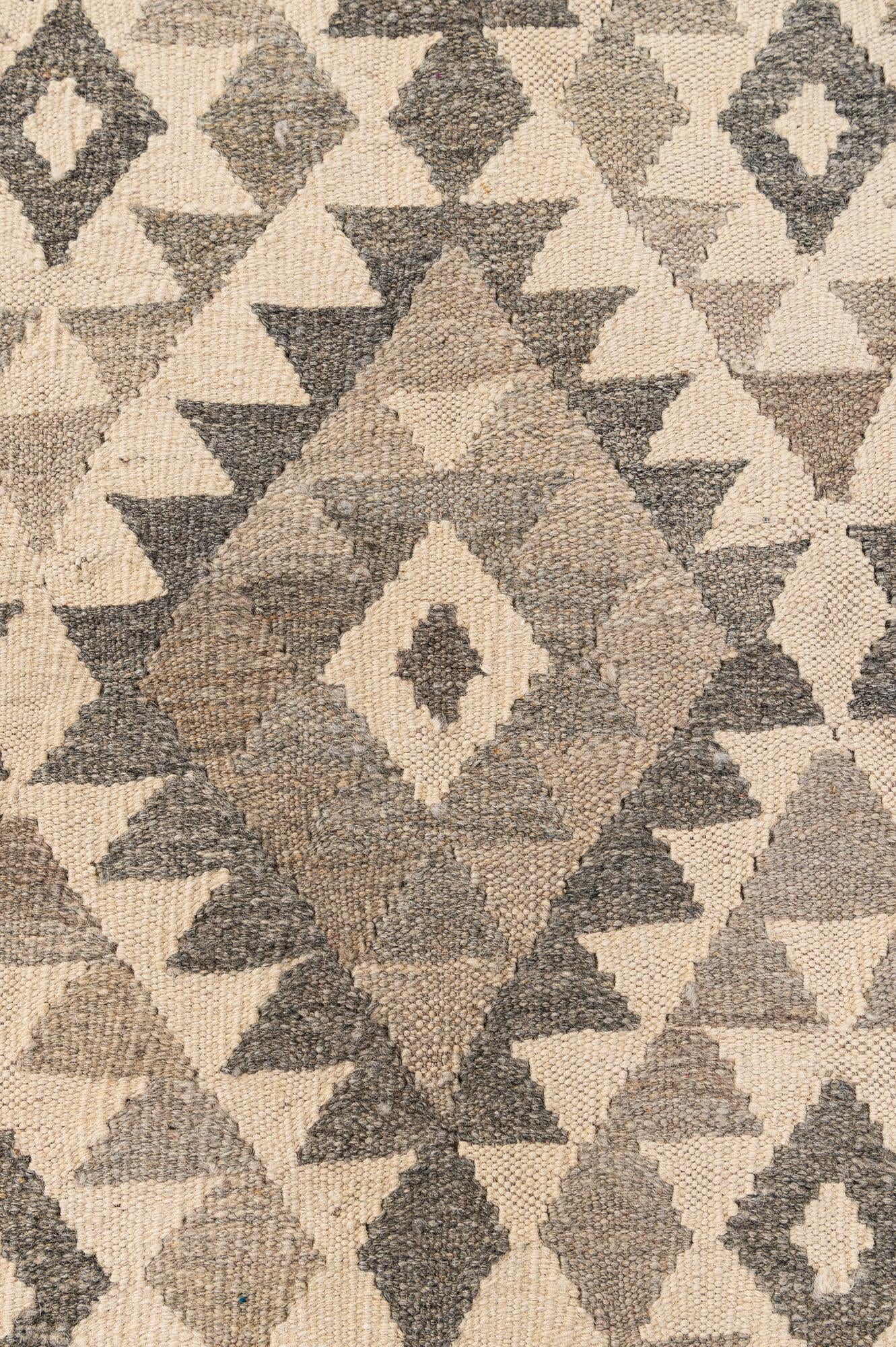 6' 8 x 9' 1 Hand Woven Kilim Maymana Wool Rug