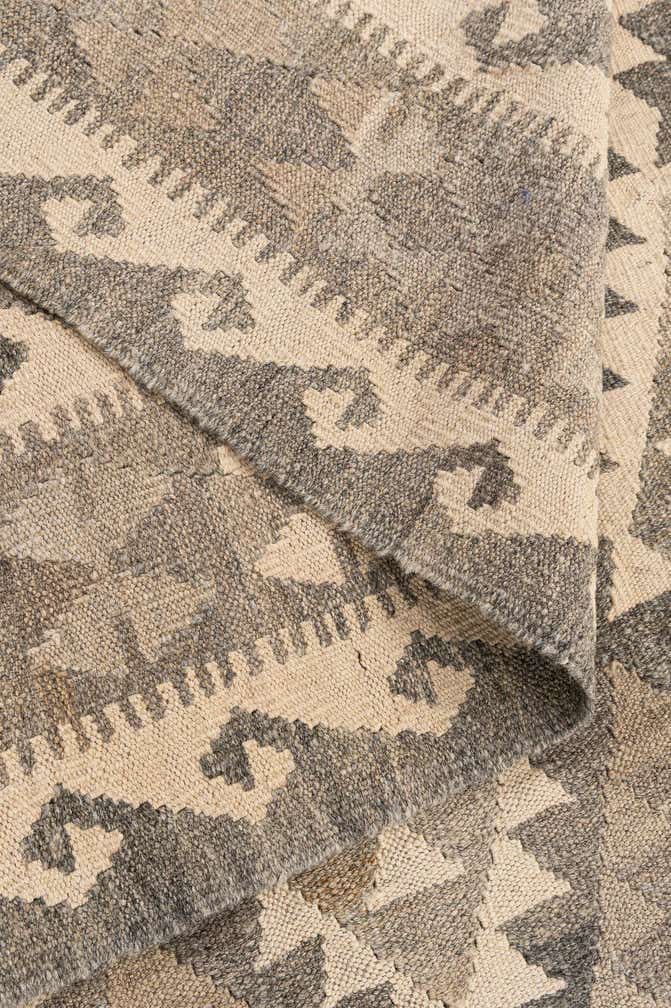 6' 8 x 9' 1 Hand Woven Kilim Maymana Wool Rug