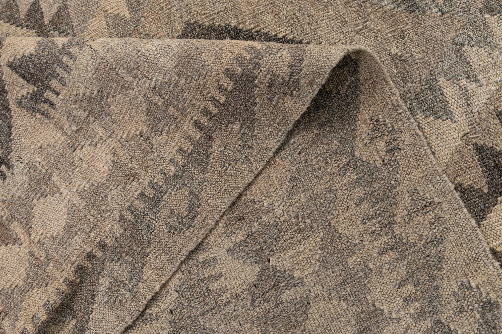 6' 5 x 9' 8 Hand Woven Kilim Maymana Wool Rug