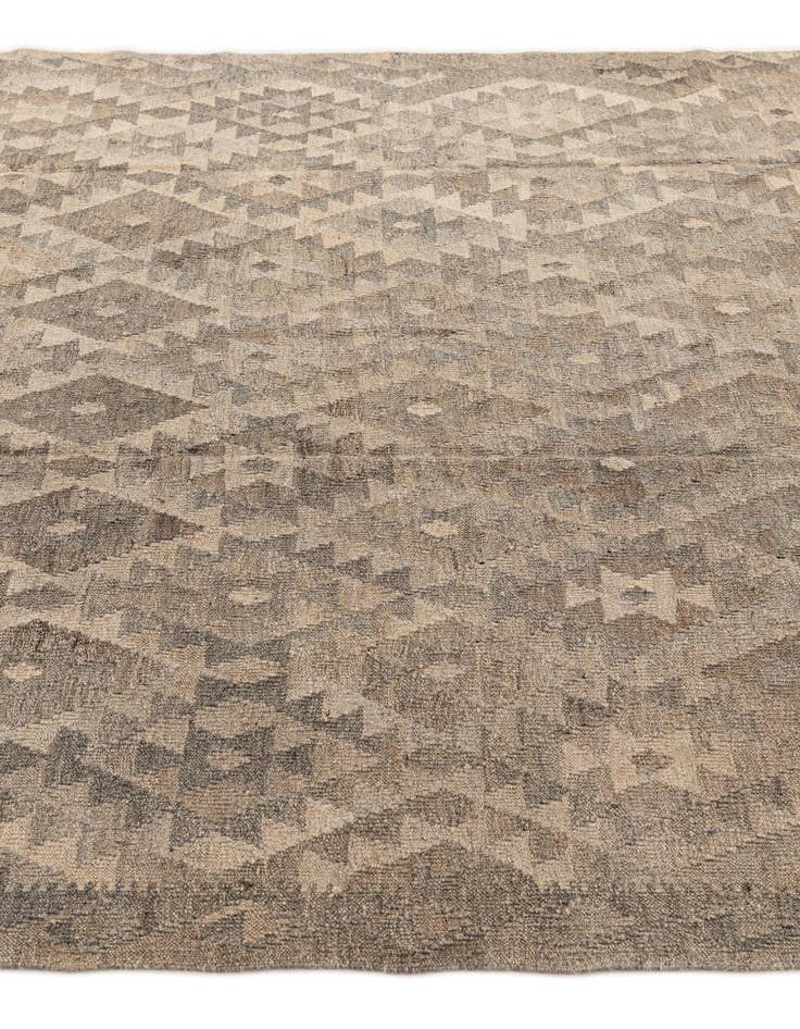 Detail image of 6' 7 x 9' 8  Hand Woven Kilim Maymana Wool Rug