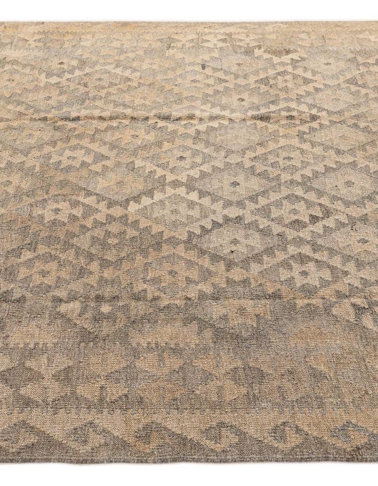 Detail image of 6' 9 x 9' 6  Hand Woven Kilim Maymana Wool Rug
