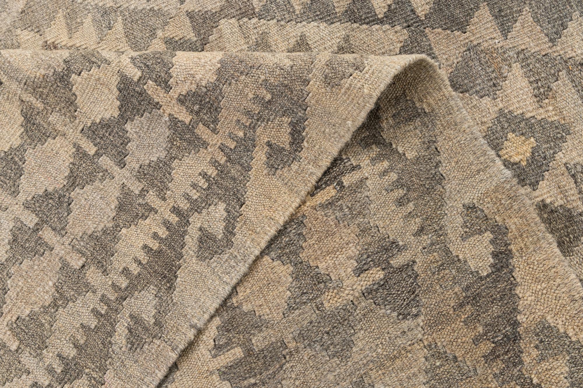 6' 9 x 9' 9 Hand Woven Kilim Maymana Wool Rug