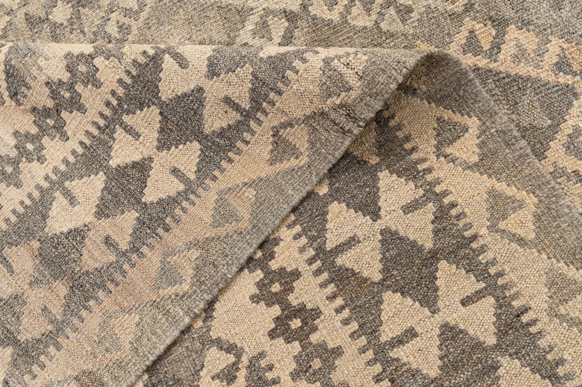 6' 8 x 9' 9 Hand Woven Kilim Maymana Wool Rug