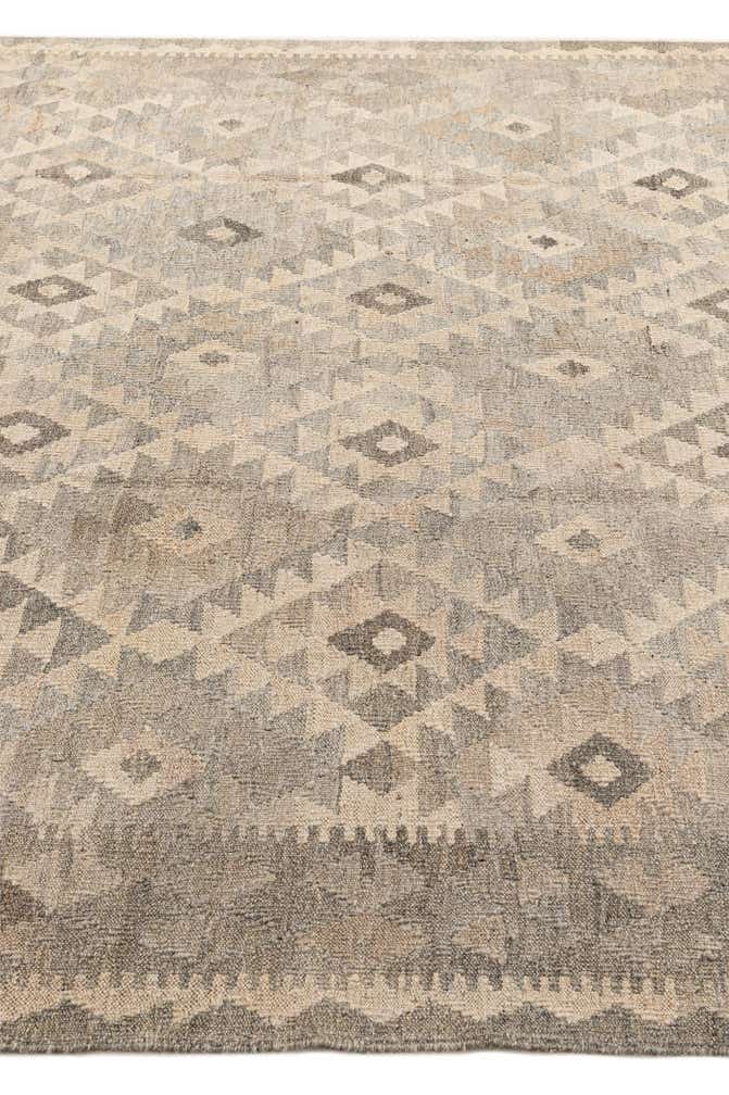 6' 10 x 9' 10 Hand Woven Kilim Maymana Wool Rug
