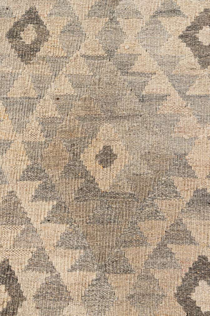 6' 10 x 9' 10 Hand Woven Kilim Maymana Wool Rug
