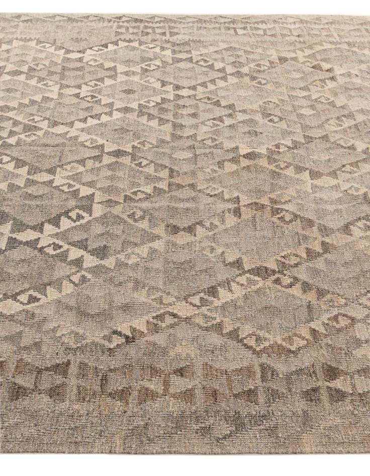 Detail image of 6' 10 x 9' 9  Hand Woven Kilim Maymana Wool Rug