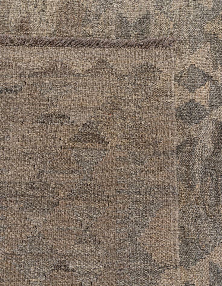 Detail image of 6' 9 x 10'  Hand Woven Kilim Maymana Wool Rug