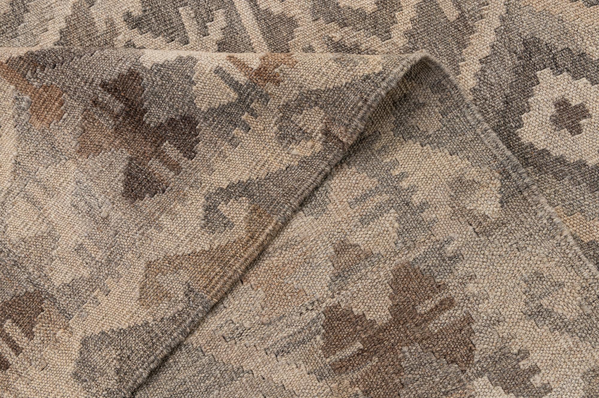 6' 7 x 9' 11 Hand Woven Kilim Maymana Wool Rug