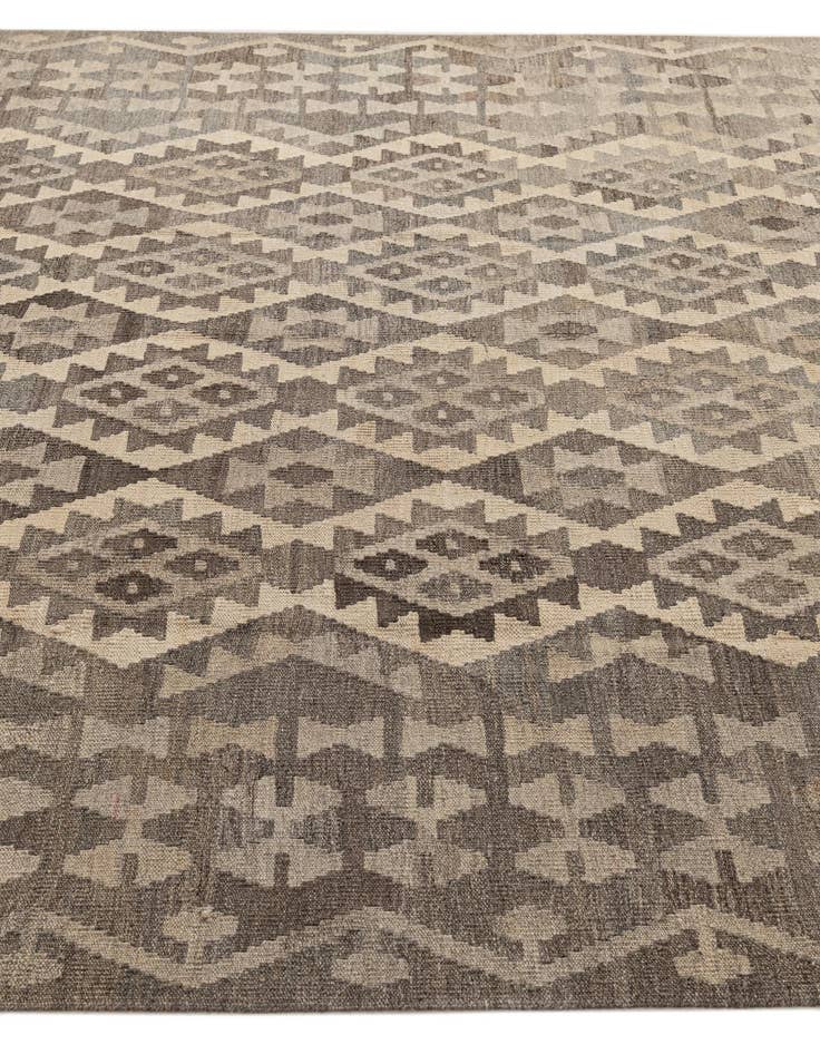 Detail image of 6' 8 x 10'  Hand Woven Kilim Maymana Wool Rug