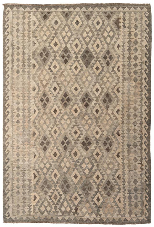 Detail image of 6' 9 x 9' 9 Hand Woven Kilim Maymana Wool Rug