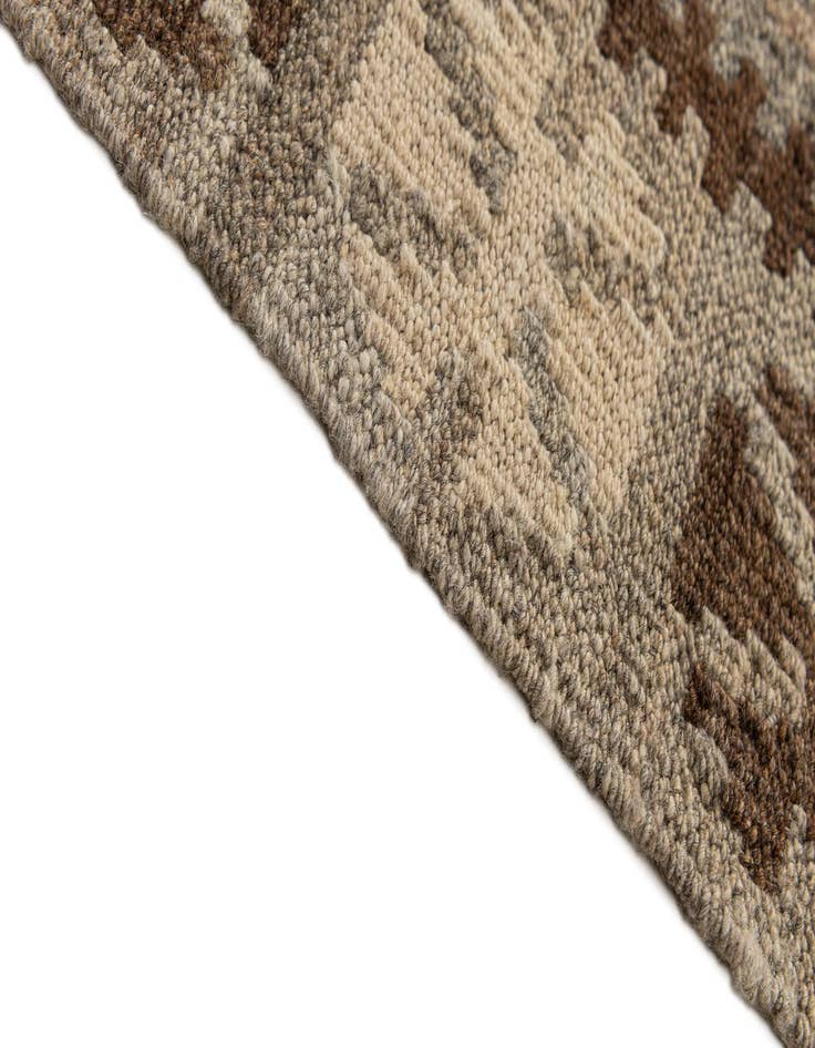 Detail image of 6' 7 x 9' 10  Hand Woven Kilim Maymana Wool Rug