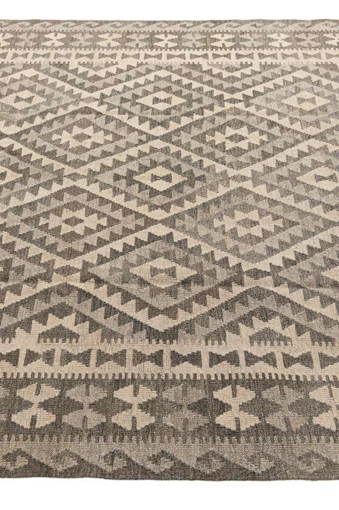 6' 5 x 9' 10 Hand Woven Kilim Maymana Wool Rug