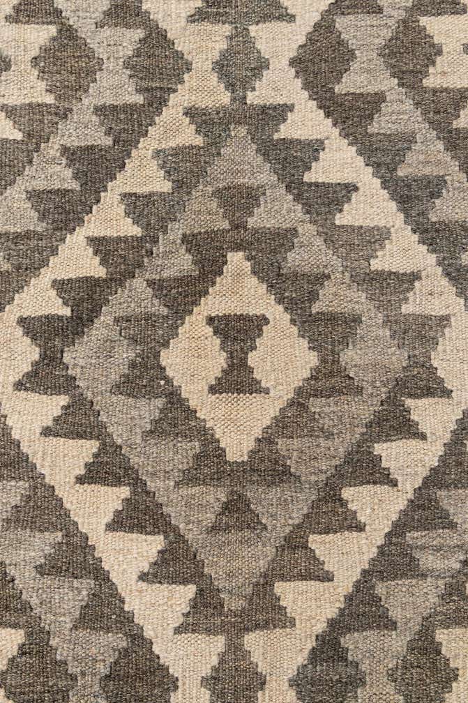 6' 5 x 9' 10 Hand Woven Kilim Maymana Wool Rug