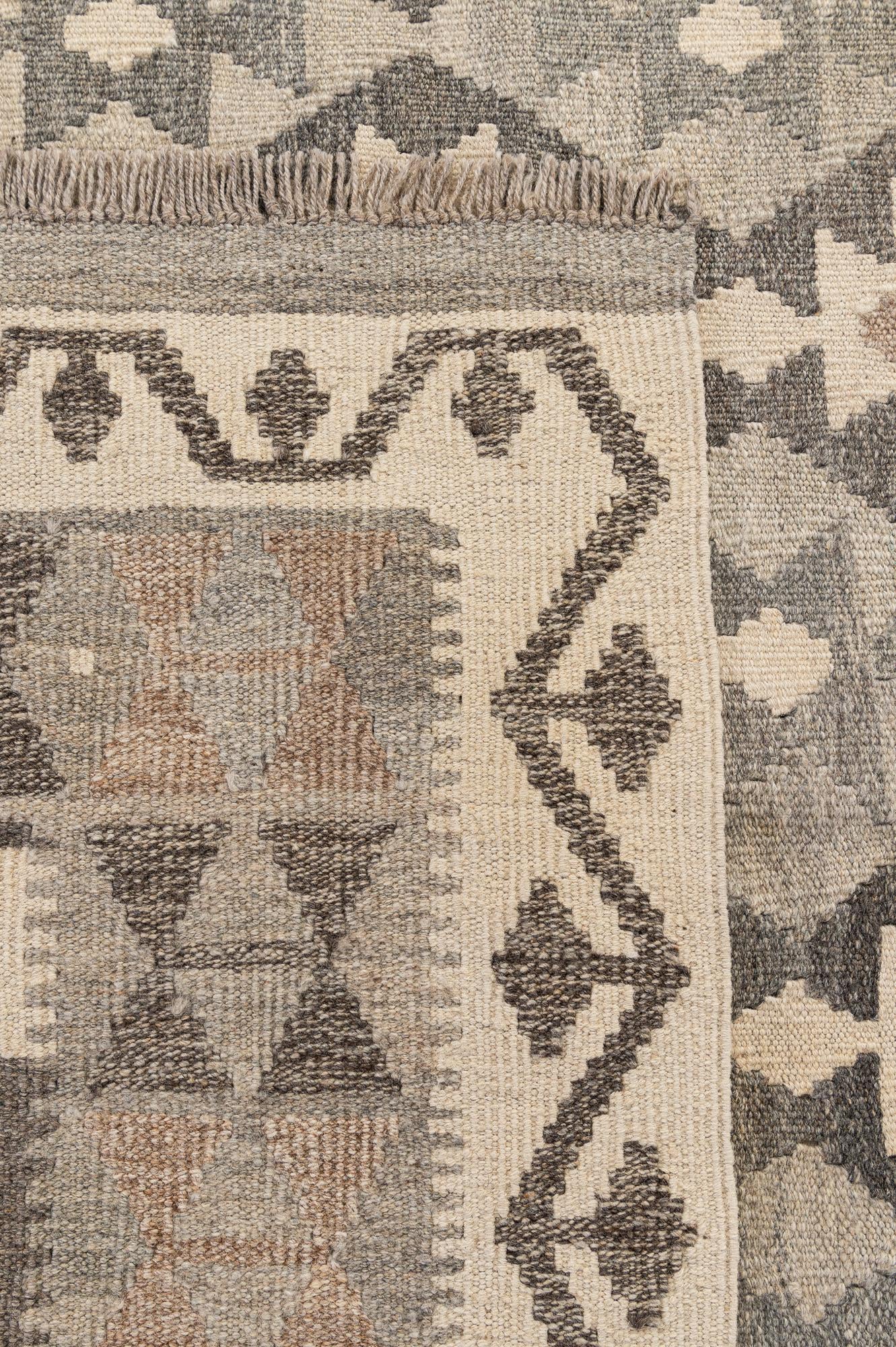 6' 5 x 9' 11 Hand Woven Kilim Maymana Wool Rug