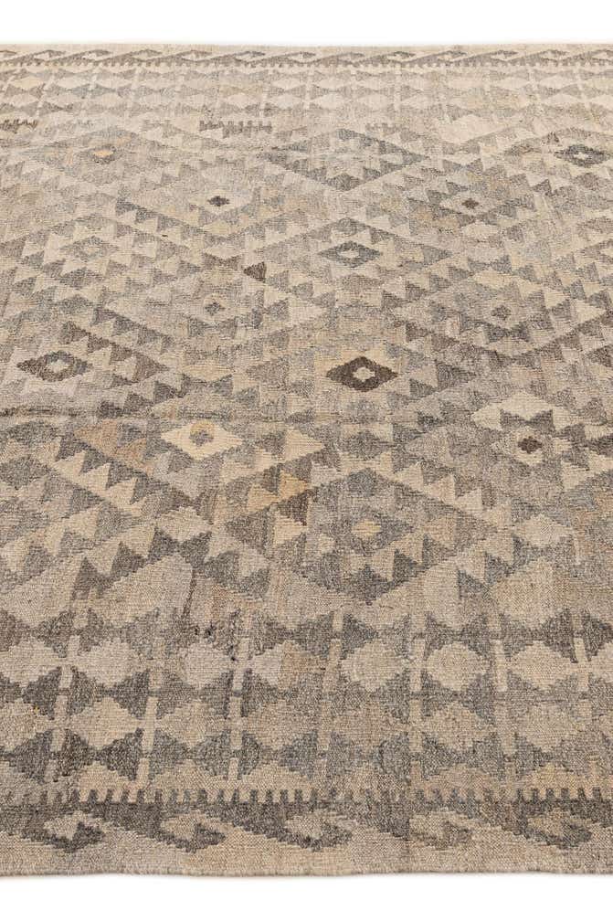 6' 8 x 9' 9 Hand Woven Kilim Maymana Wool Rug