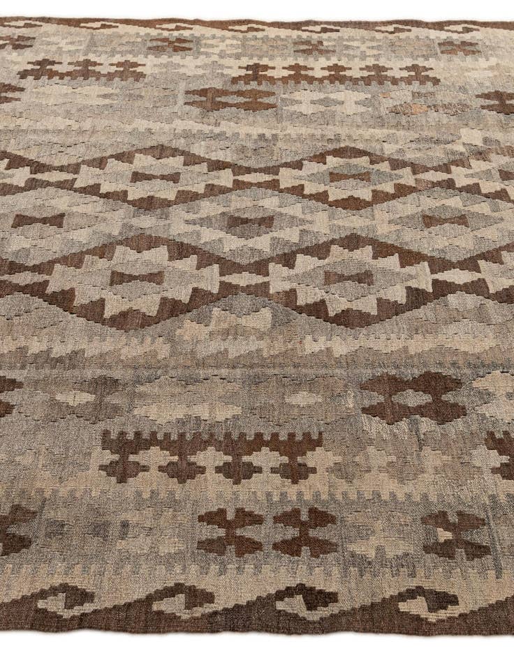 Detail image of 6' 5 x 9' 7  Hand Woven Kilim Maymana Wool Rug